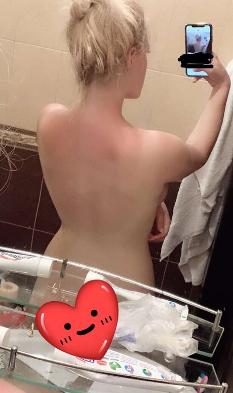 Nikachi Kotova estrella xxx imagen