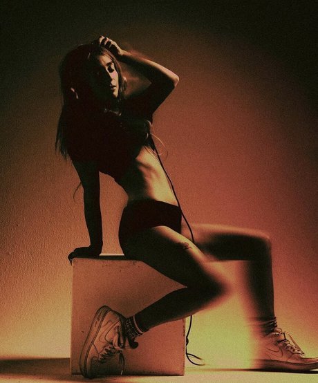 Eliza Grace estrella hd foto