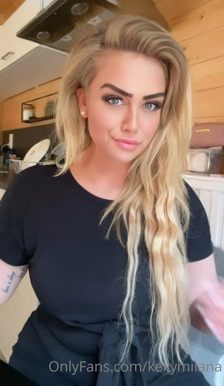 kellymilana actriz fotos