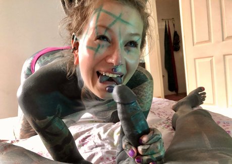 Anuskatzz estrella caliente fotos