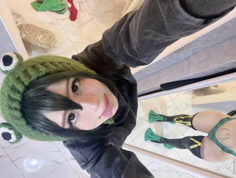 frauleinmilk étoile nue collection