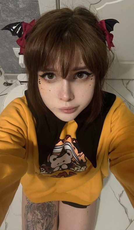 frauleinmilk beau modèle des photos