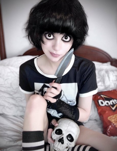 CursedArachnid exclusive model photo