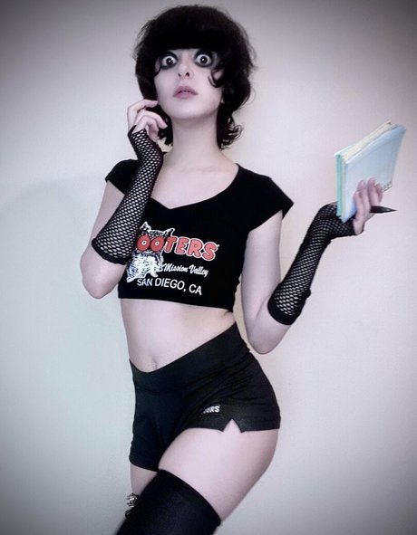 CursedArachnid meilleure actrice img