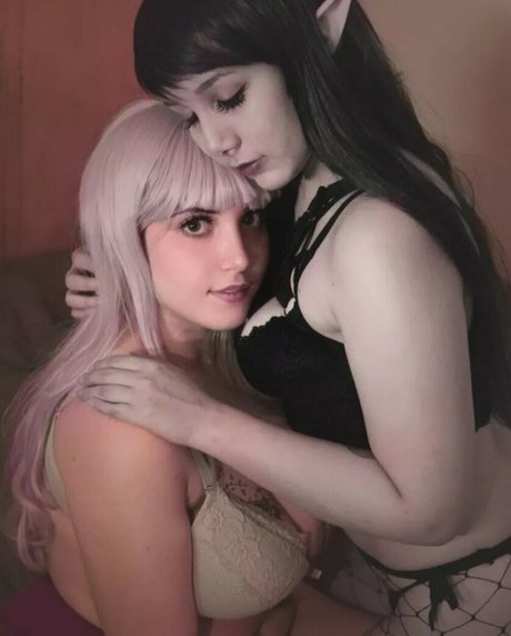 Paloma Piquet estrella porno atractiva imagen