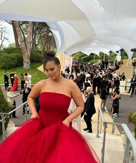 Ashley Graham actrice hd photos