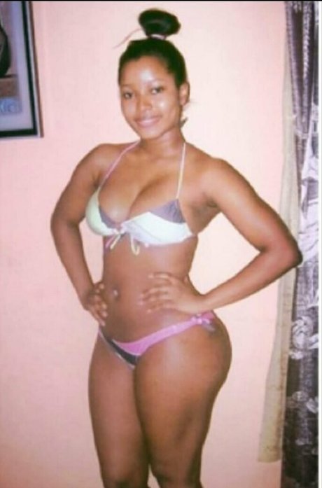 ilovecaramel modèle magnifique galeries