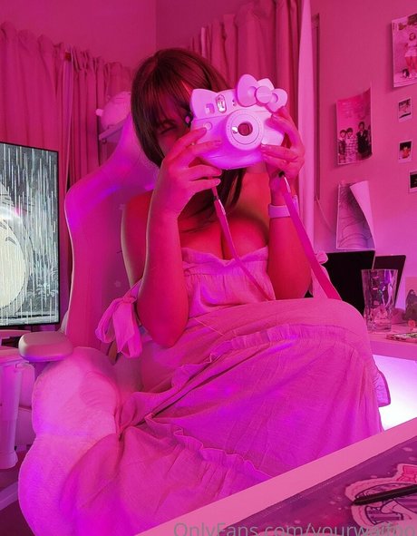 yourwaifoo star du porno exclusive image