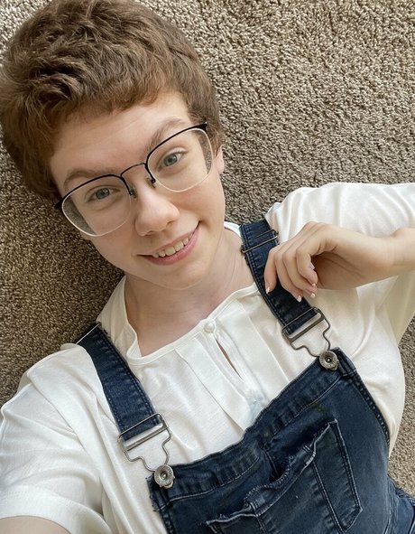 officialmorganrae thumbnail