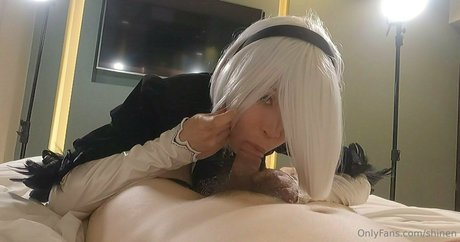 shinen actrice chaude galerie