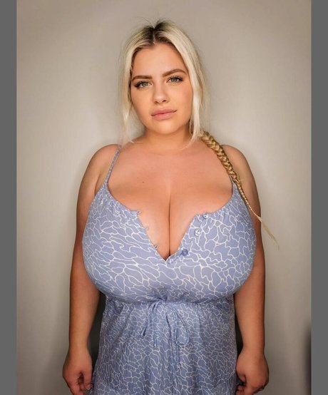 Nina Phoenix sexo estrella porno fotos