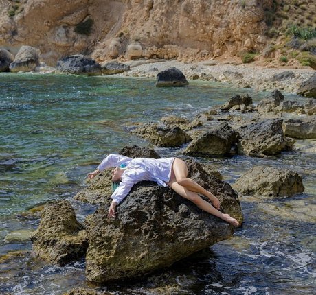 leliloo modelo agradable imagen