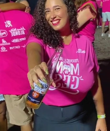 Maria Clara Tavares desnudos de estrellas porno galería