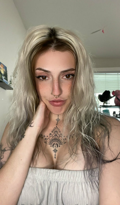 babyfawnx arte modelo recopilación