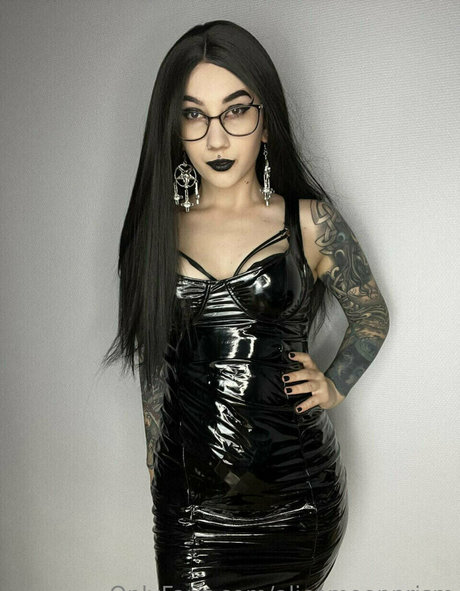 alicemoonprism estrella xxx imágenes