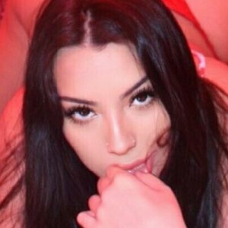 brookegoeswild estrella del arte galerías