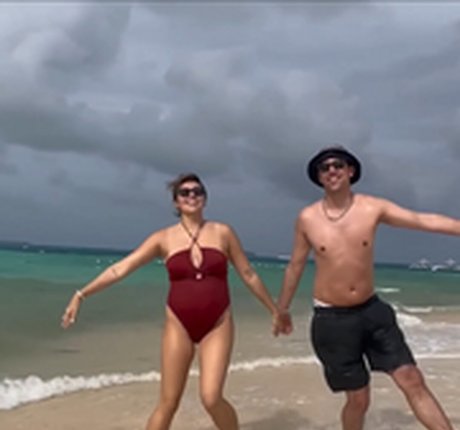 Anna Maria Damm modelo galerías