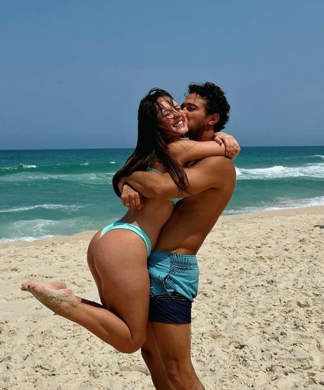 Larissa Manoela star du porno hd images