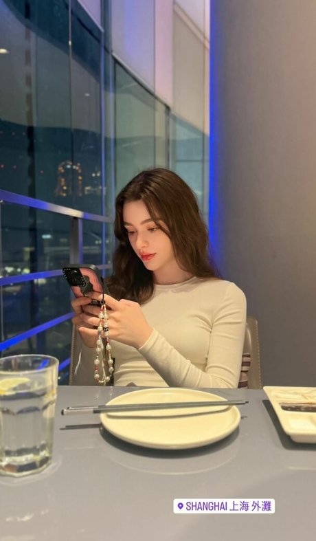 Dasha Taran model gallery