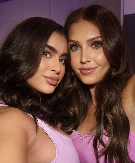 Kalani Hilliker étoile de l'art collection