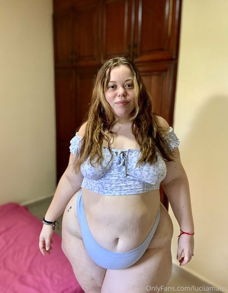 luciiamaiss actrice érotique images