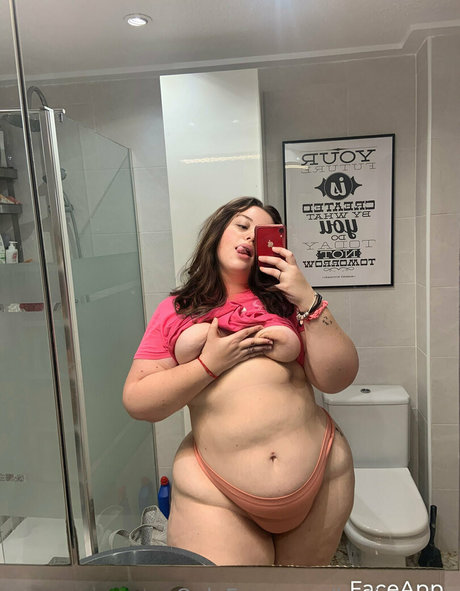 luciiamaiss actrice érotique photos