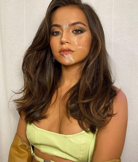 Isabela Merced nice actress images