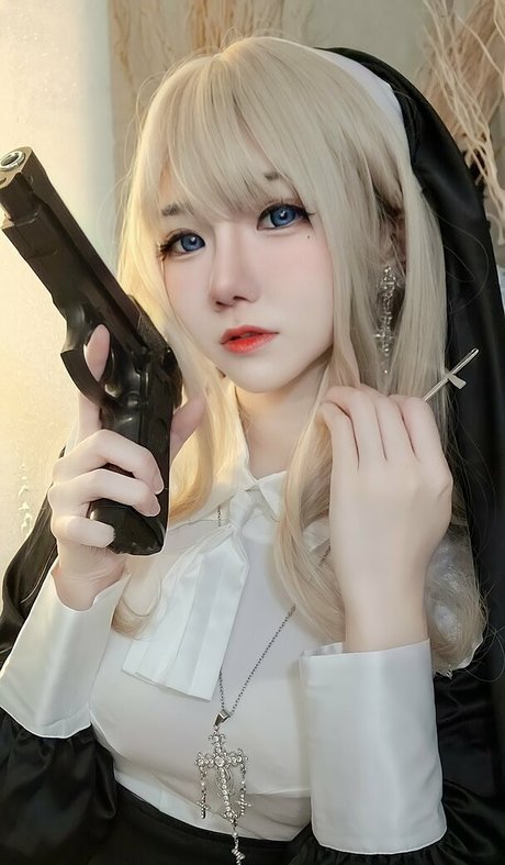 iamdorasnowfree star pornographique des photos