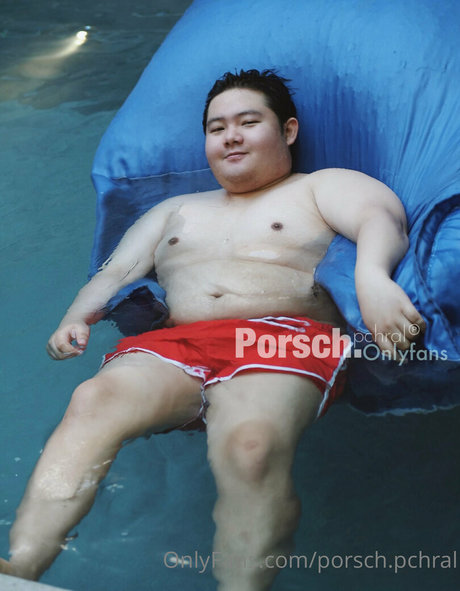 porsch pchral bonita estrella porno foto