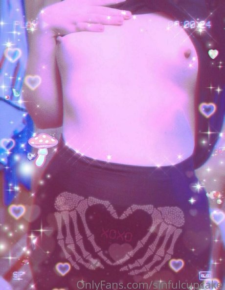 sinfulcupcake modelo exclusivo imágenes