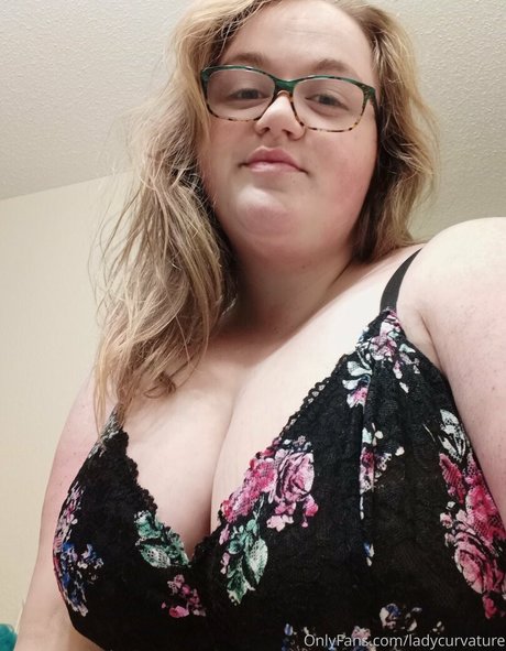 mirror selfie onlyfans perfect archive