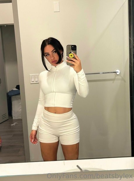 beatsbylex hermosa modelo recopilación