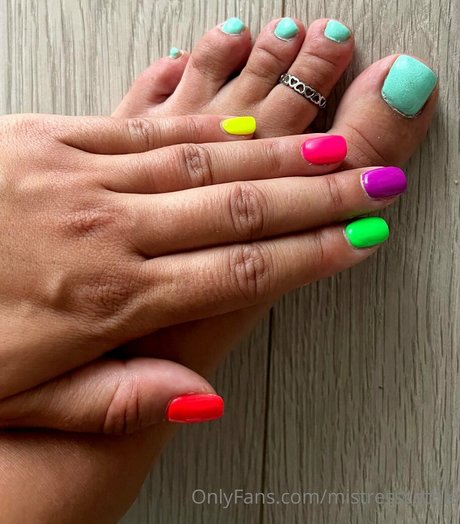 mistresscathie star exclusive photos