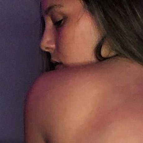 kiaraskyefree estrella erótica archivo