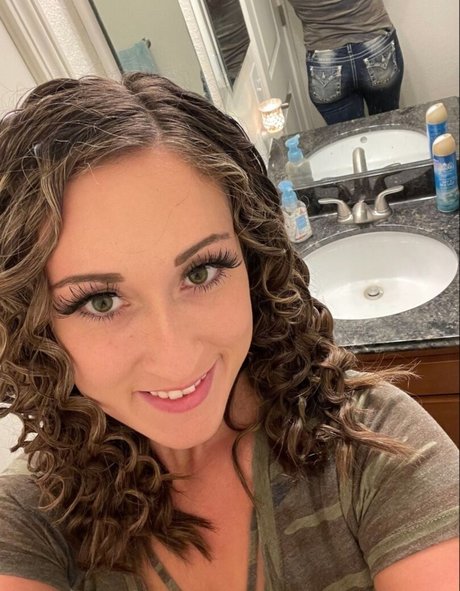 Momdd98 jolie actrice images