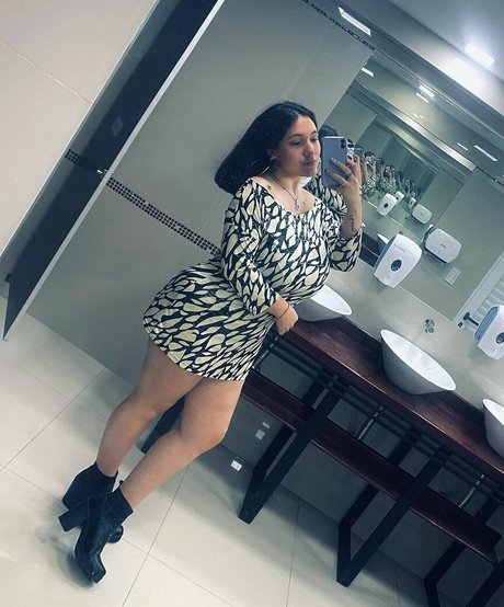 Coti Demozzi estrella porno perfecta fotos