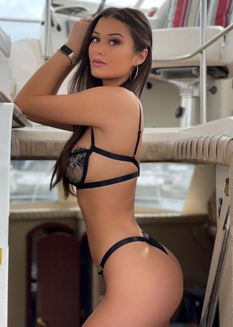 KKC buena estrella porno galería