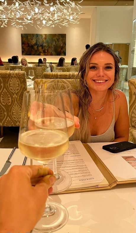 Xxxvanessaxxx actrice hd archive