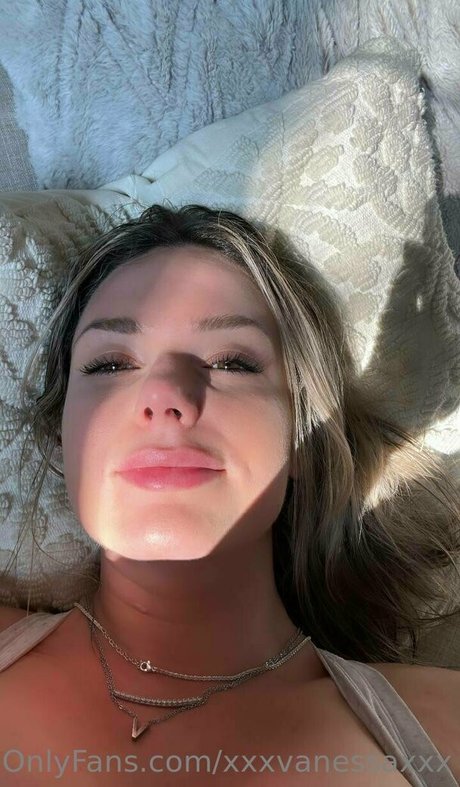 Xxxvanessaxxx Miniature