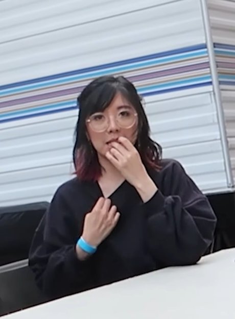 LilyPichu estrella porno del sexo galería