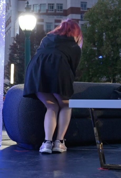cute babe onlyfans hd images