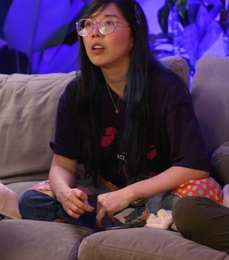 LilyPichu estrella desnuda galerías