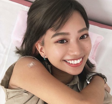 Kanagangtv estrella atractiva fotos