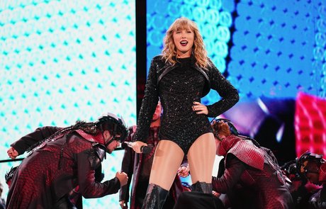 Taylor Swift xxx pornstar galleries
