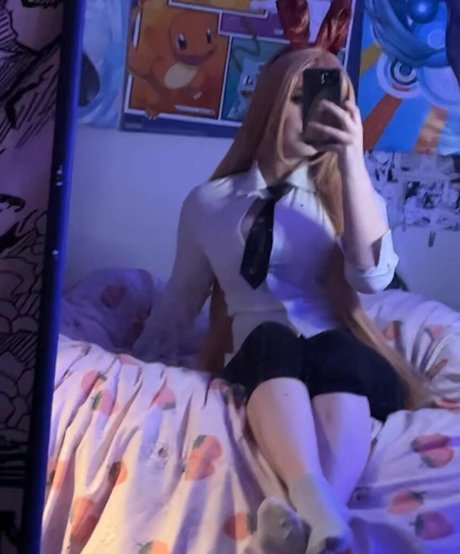 sylvieexo desnudos estrella foto