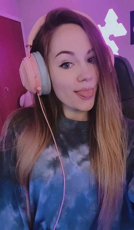 Sabbbyx pornstar adult image