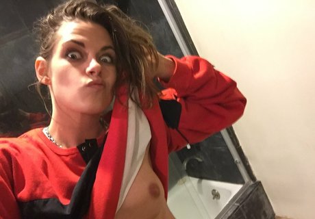 Kristen Stewart star du porno nue photo