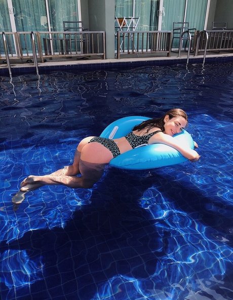 Arina Berdnikova actrice libre archive