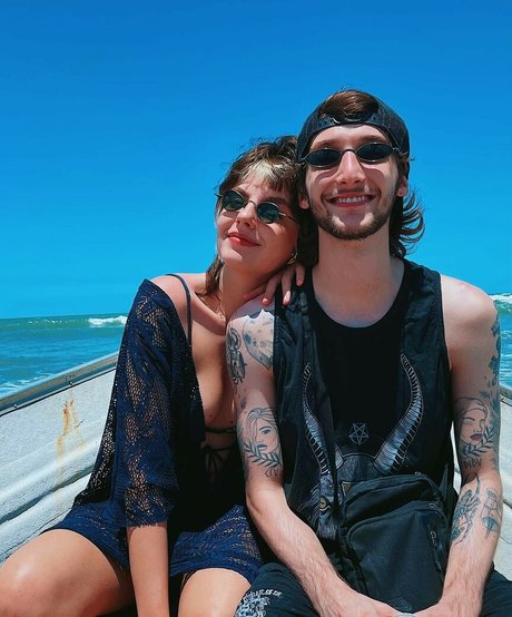 Triz Pariz Miniature