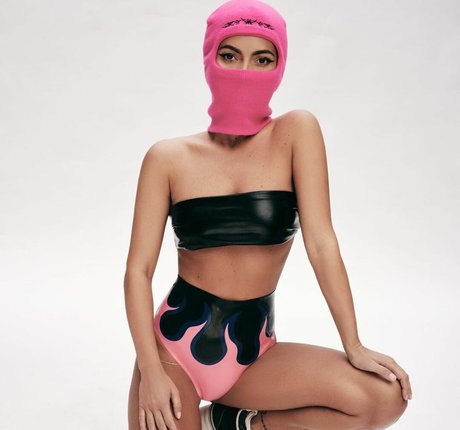 Apostoleanu perfect pornstar photos